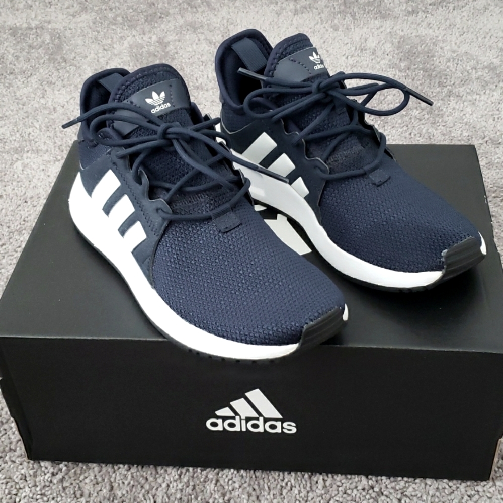 ADIDAS Youth sz 4.5 Navy Blue sneakers  White stripes